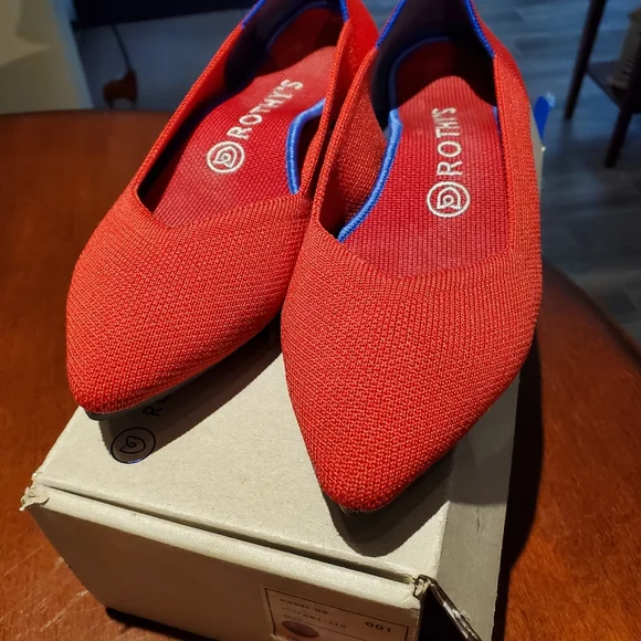 Rothys Red Point Flats size 8 EUC - Picture 10 of 11